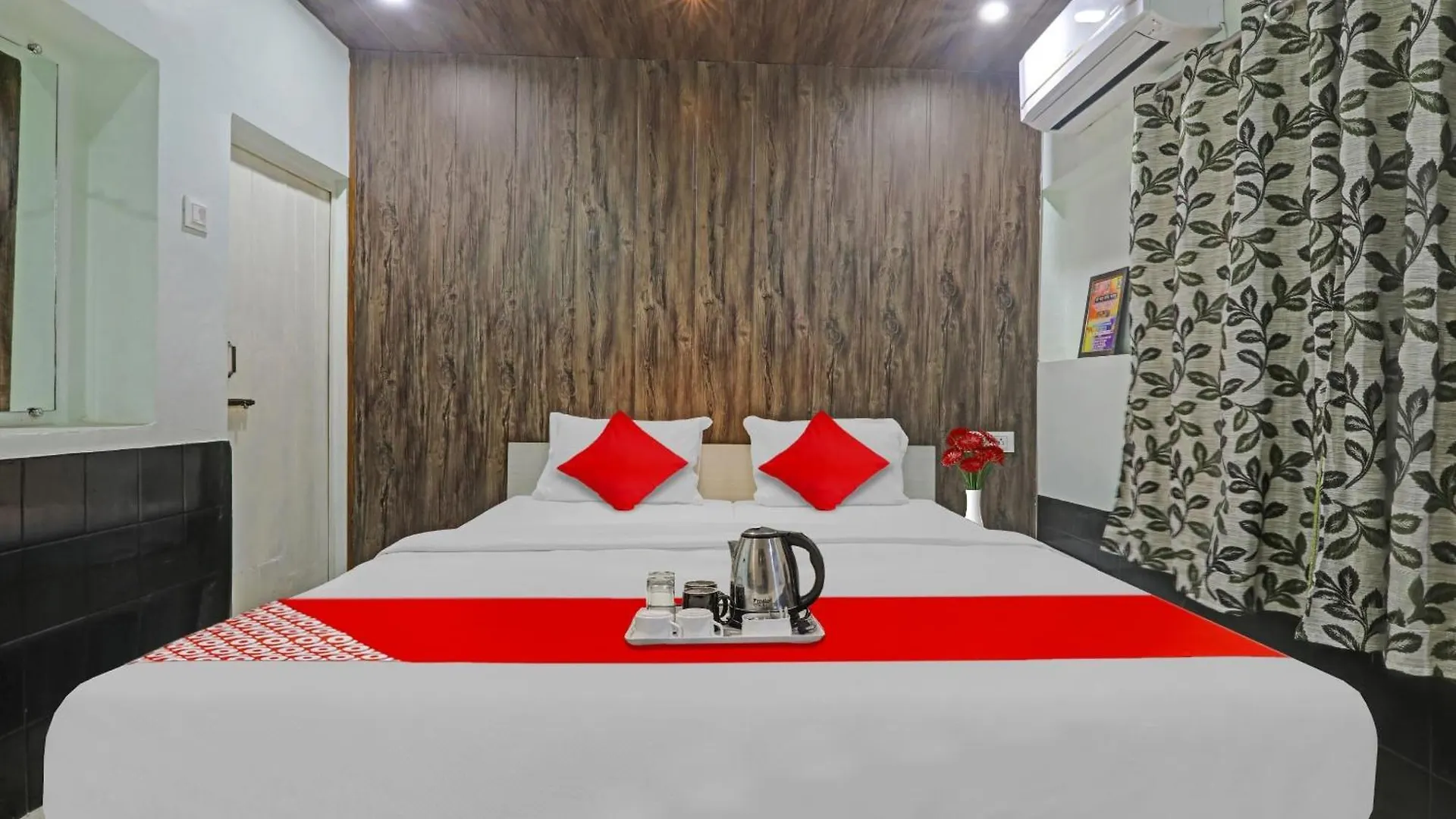 Hotel O Surbhi G House Varanasi