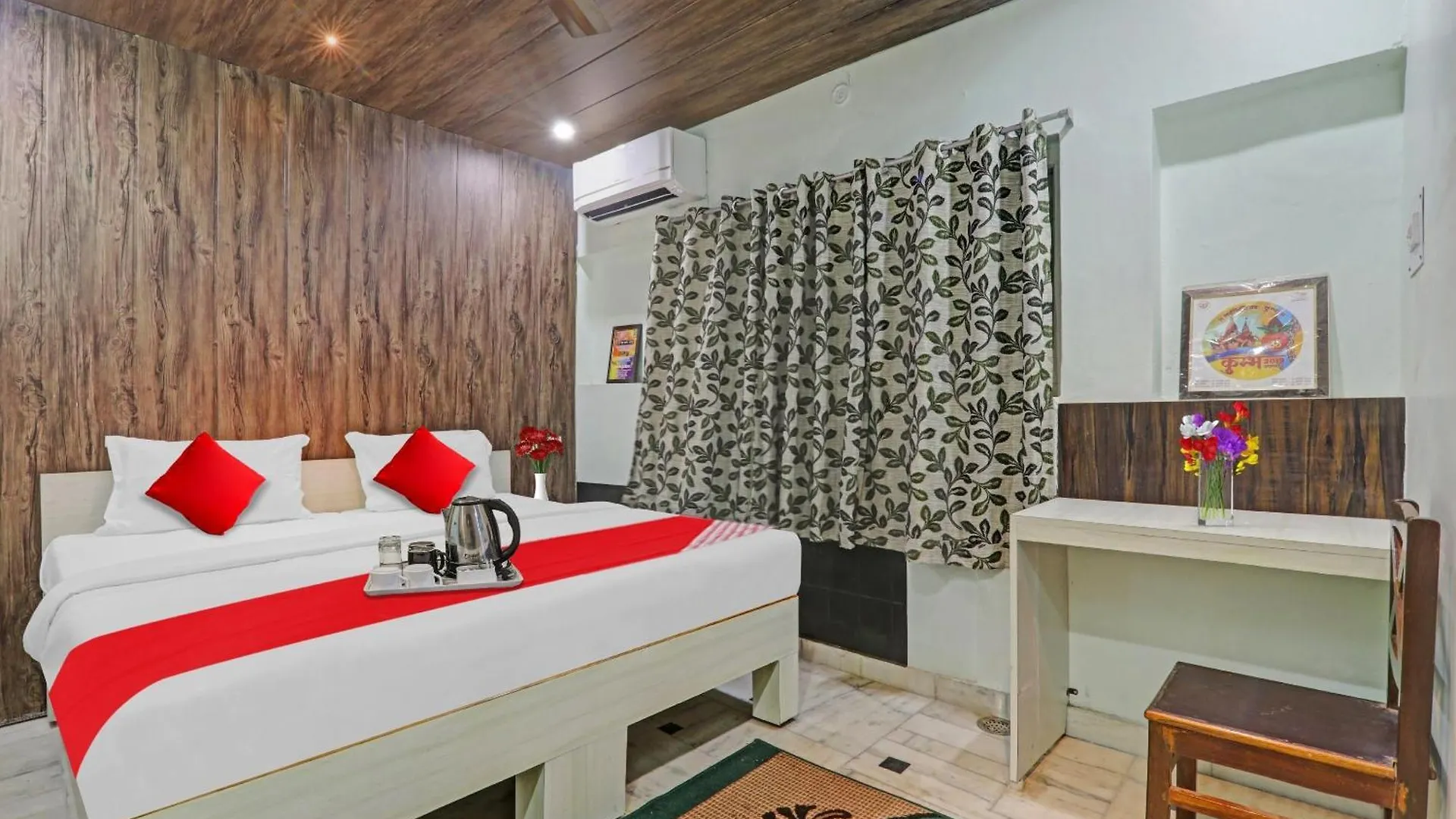 Hotel O Surbhi G House Varanasi India