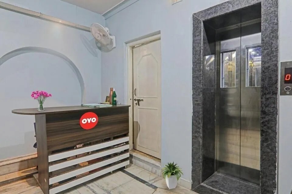 Hotel O Surbhi G House Varanasi 3*,